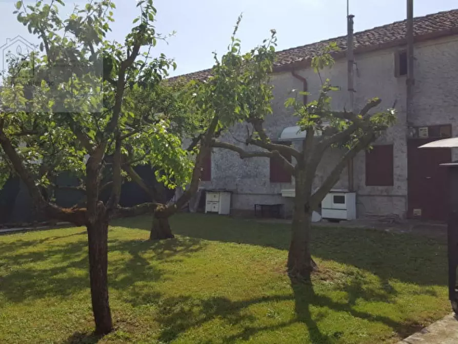 Immagine 3 di Rustico / casale in vendita  in Via degli Alpini a Villafranca Padovana