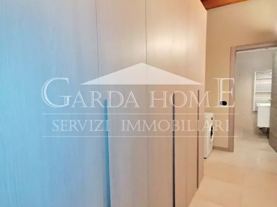 Immagine 6 di Appartamento in affitto  in via Generale Achille Papa a Desenzano Del Garda