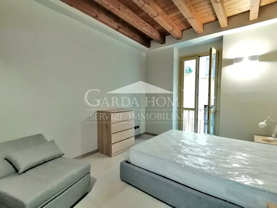 Immagine 12 di Appartamento in affitto  in via Generale Achille Papa a Desenzano Del Garda