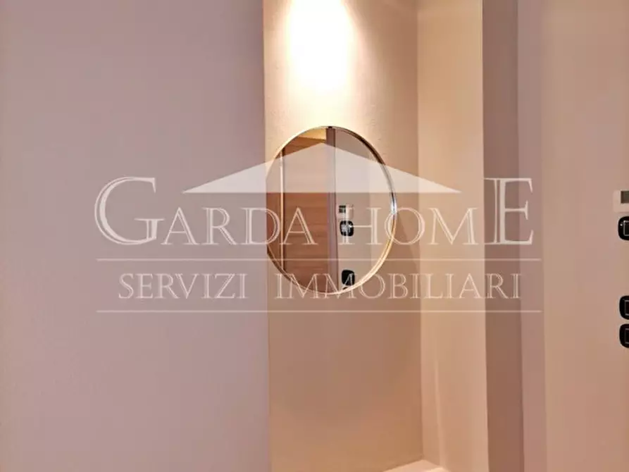 Immagine 18 di Appartamento in affitto  in via Generale Achille Papa a Desenzano Del Garda