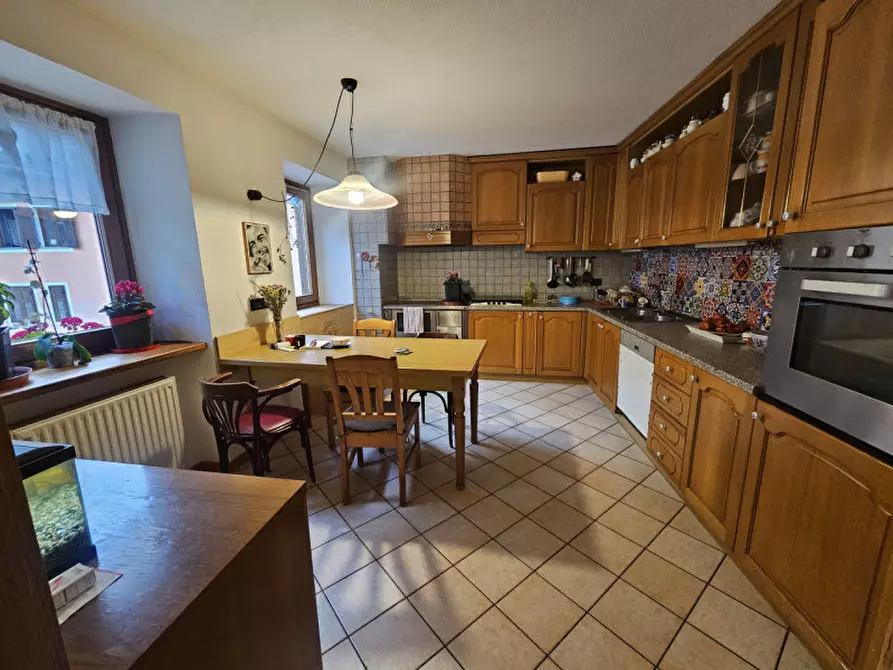 Immagine 2 di Appartamento in vendita  in Via dei Gallina,N.23 a Pellizzano