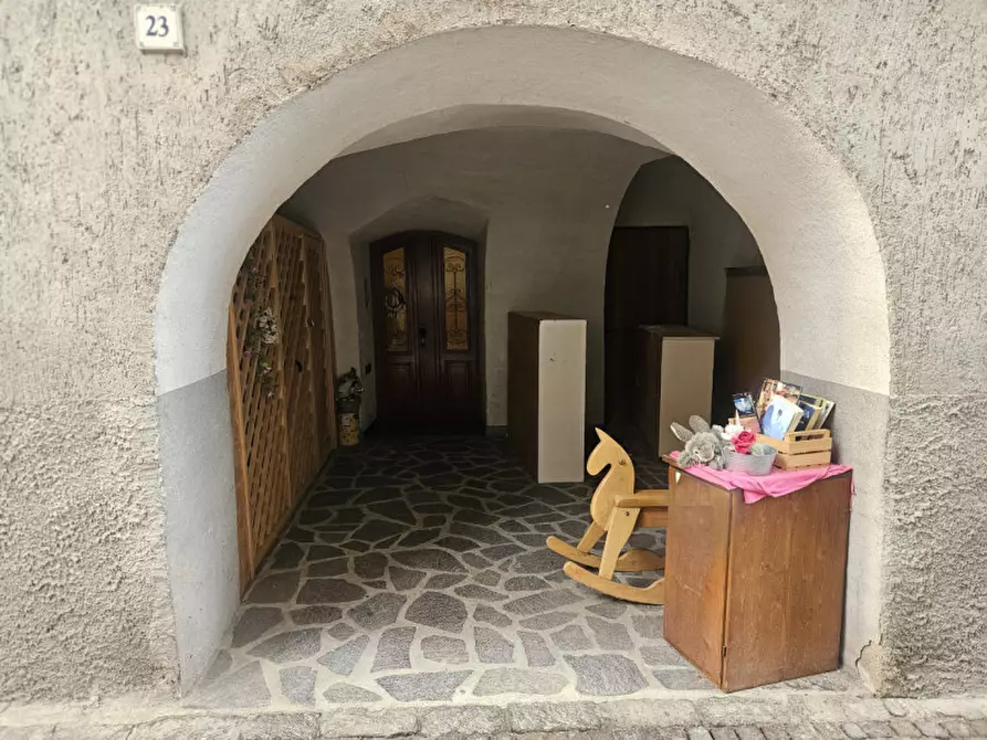 Immagine 16 di Appartamento in vendita  in Via dei Gallina,N.23 a Pellizzano