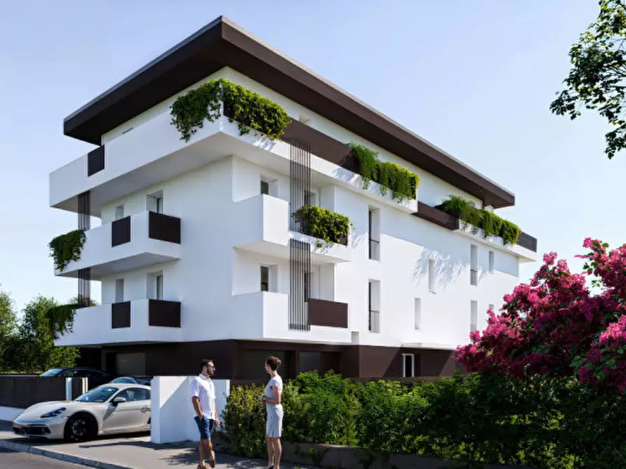 Immagine 7 di Appartamento in vendita  in VIA GIARINETTO a Padova