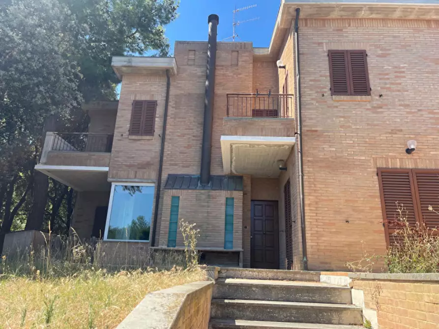 Immagine 1 di Villa in vendita  in Via Luigi Selandari a Ancona