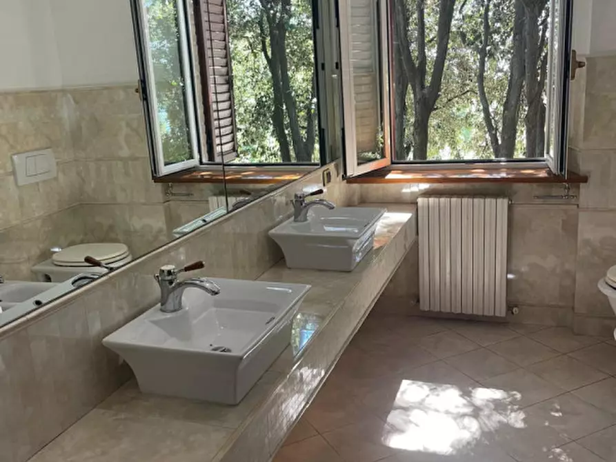 Immagine 16 di Villa in vendita  in Via Luigi Selandari a Ancona