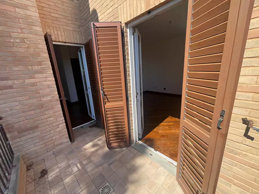 Immagine 22 di Villa in vendita  in Via Luigi Selandari a Ancona