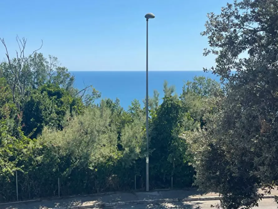 Immagine 36 di Villa in vendita  in Via Luigi Selandari a Ancona