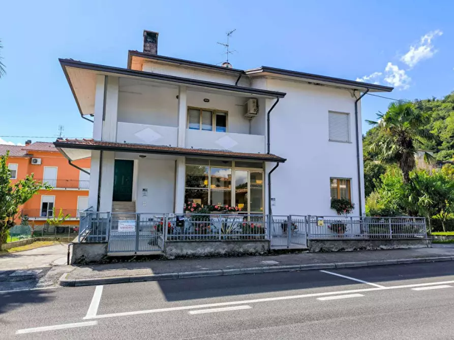 Immagine 1 di Appartamento in vendita  in Via fratelli Bandiera a Lunano