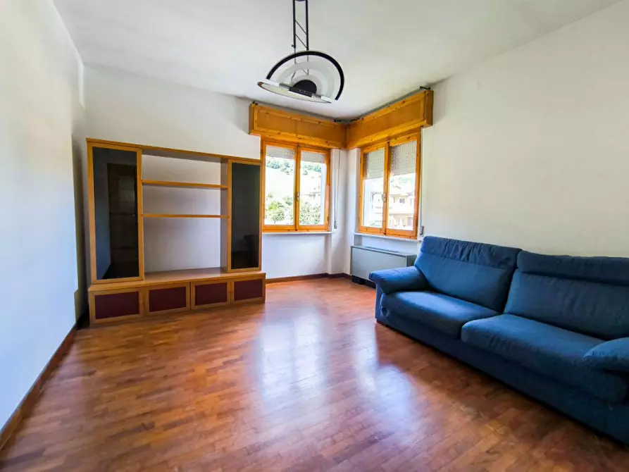 Immagine 4 di Appartamento in vendita  in Via fratelli Bandiera a Lunano