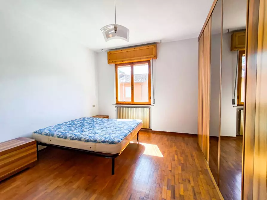 Immagine 15 di Appartamento in vendita  in Via fratelli Bandiera a Lunano