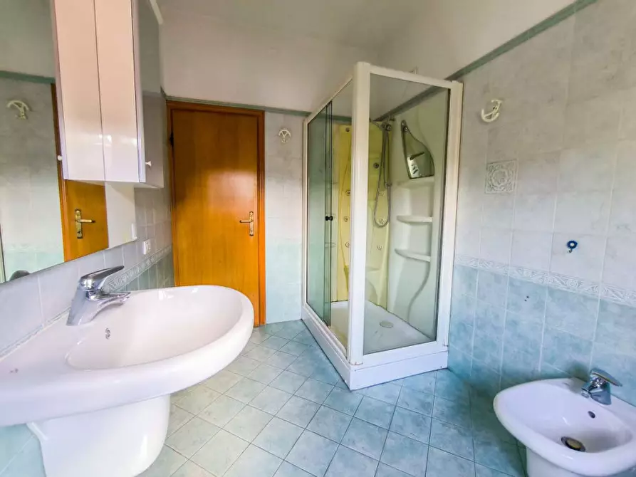 Immagine 17 di Appartamento in vendita  in Via fratelli Bandiera a Lunano