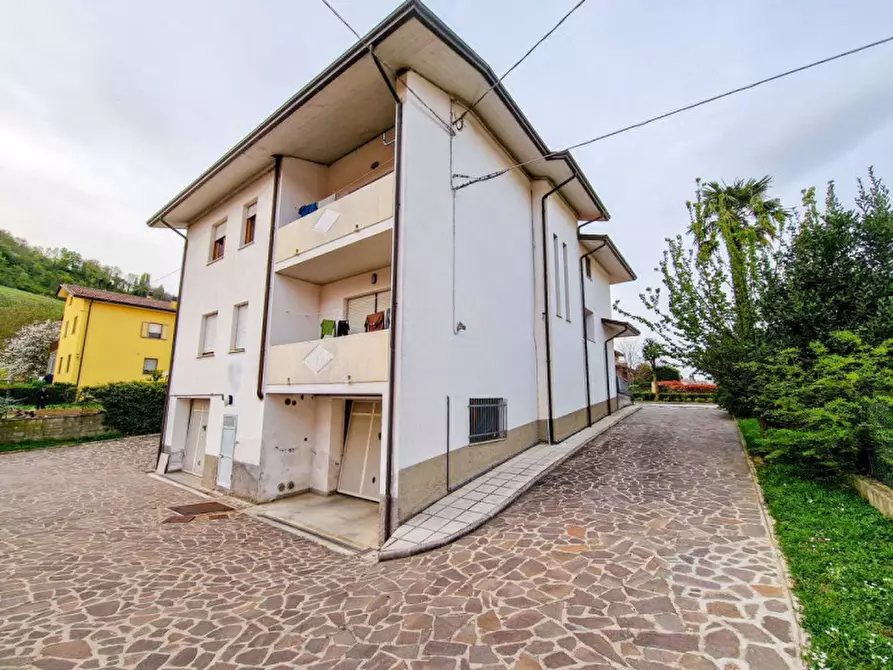 Immagine 22 di Appartamento in vendita  in Via fratelli Bandiera a Lunano