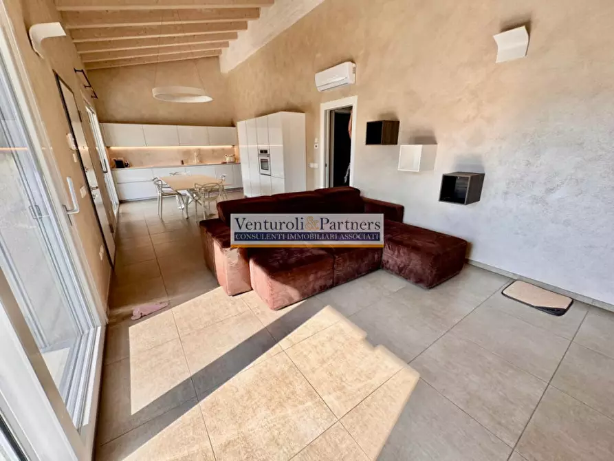 Immagine 5 di Villa in vendita  in Via Centenaro a Lonato del Garda