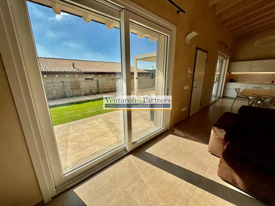 Immagine 6 di Villa in vendita  in Via Centenaro a Lonato del Garda