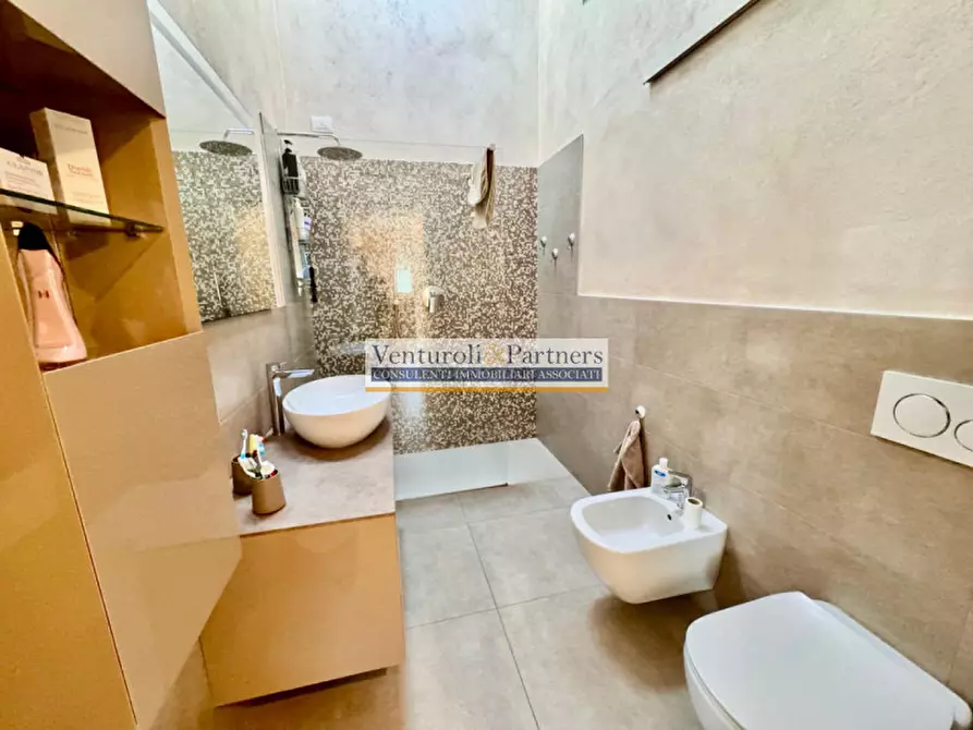 Immagine 11 di Villa in vendita  in Via Centenaro a Lonato del Garda