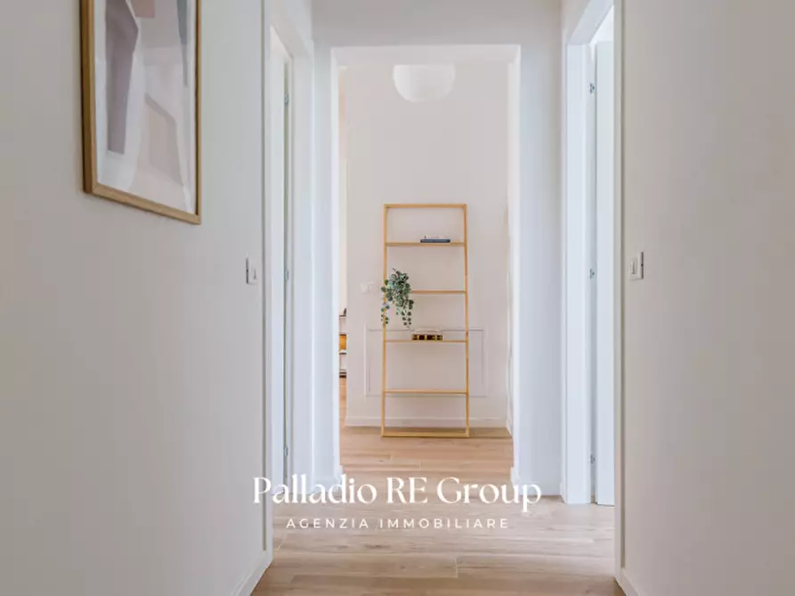 Immagine 16 di Appartamento in vendita  in Via Gabriele Serbelloni, 16 a Vicenza