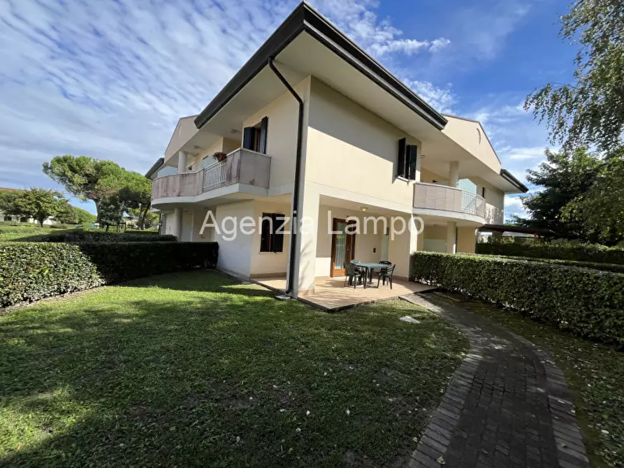 Immagine 1 di Villetta a schiera in vendita  in Viale dei Gabbiani a Caorle