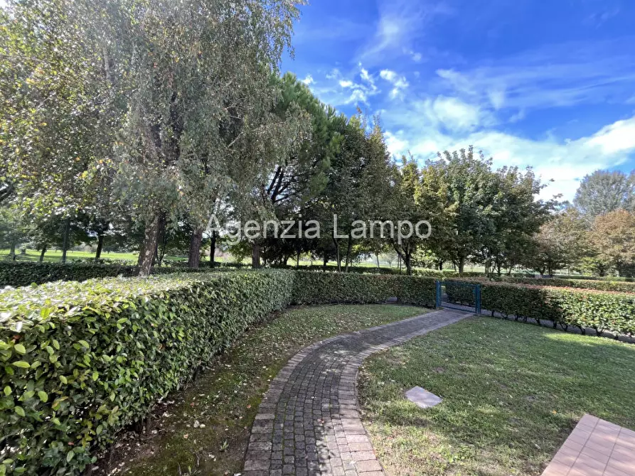 Immagine 11 di Villetta a schiera in vendita  in Viale dei Gabbiani a Caorle