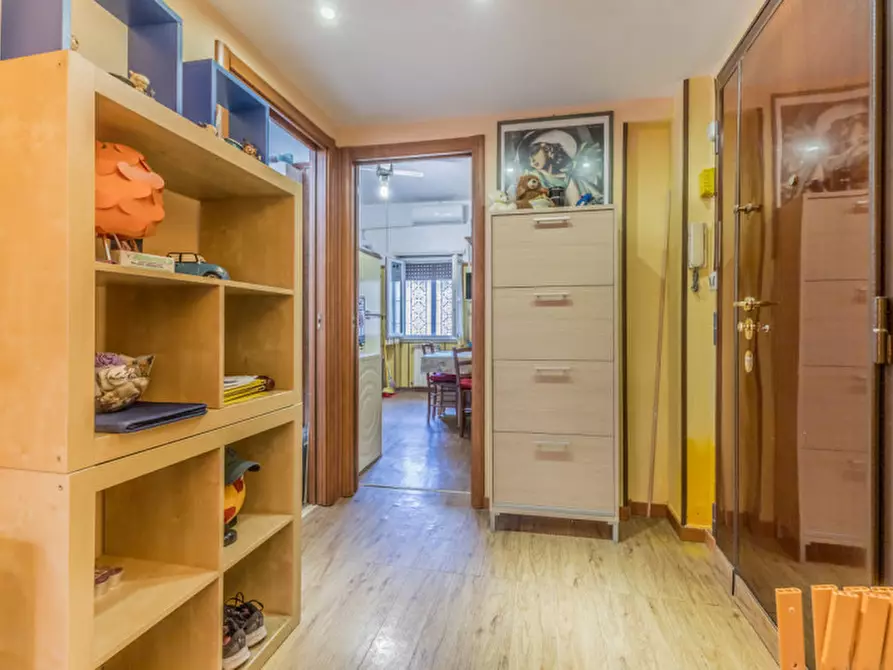 Immagine 14 di Appartamento in vendita  in Via Giovanni Rucellai a Roma