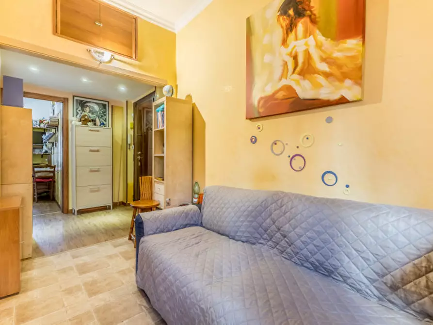 Immagine 15 di Appartamento in vendita  in Via Giovanni Rucellai a Roma