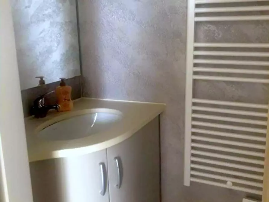 Immagine 14 di Negozio in vendita  in Via Pontevigodarzere, 116 a Padova