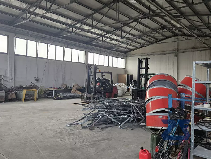 Immagine 5 di Capannone industriale in vendita  in Gaiarine a Gaiarine