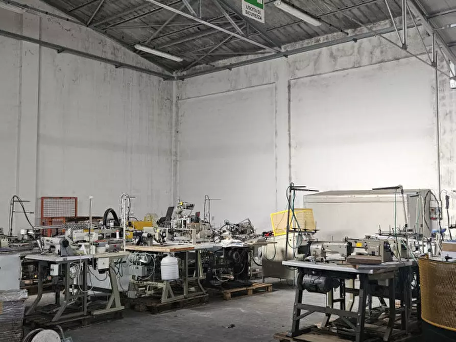 Immagine 7 di Capannone industriale in vendita  in Gaiarine a Gaiarine