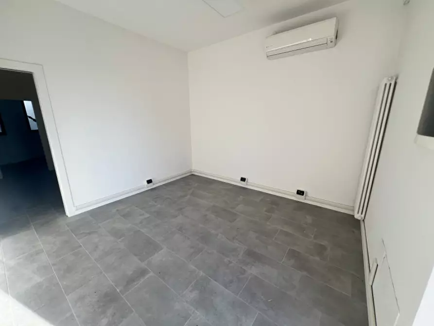 Immagine 20 di Magazzino in affitto  in Zona Industriale Padova EST a Padova