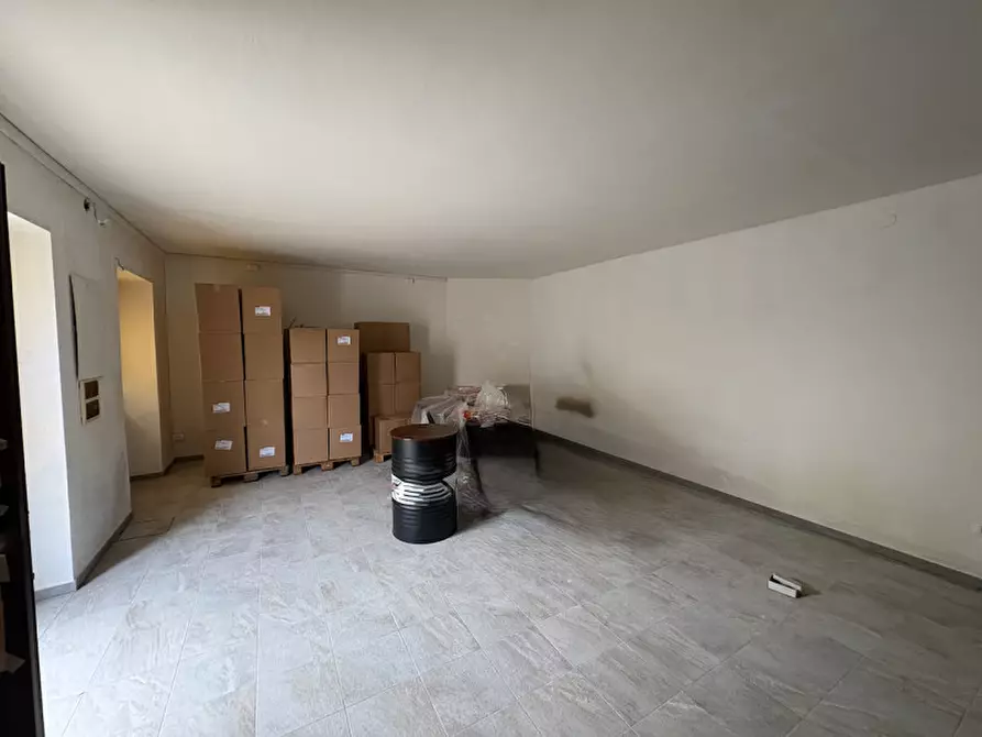 Immagine 7 di Negozio in affitto  in Via Igo Gruden 48 a Trieste