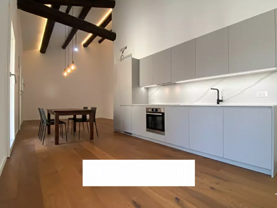 Immagine 3 di Appartamento in vendita  in Ponte degli Angeli 1 a Vicenza