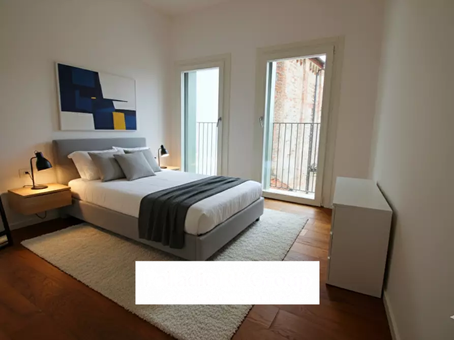 Immagine 12 di Appartamento in vendita  in Ponte degli Angeli 1 a Vicenza