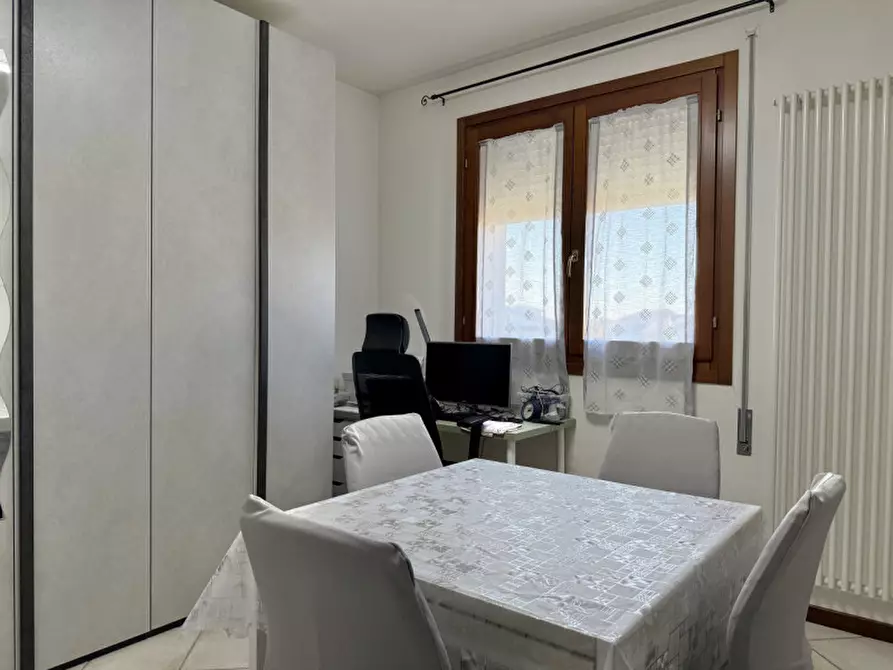 Immagine 6 di Appartamento in vendita  in Viale della Libertà a Solesino