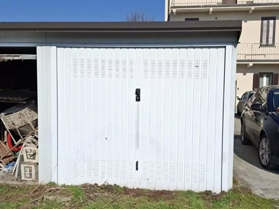 Immagine 1 di Posto auto in vendita  in Via Vittorio Veneto, 56, 20823 Lentate sul Seveso MB, Italia a Lentate Sul Seveso