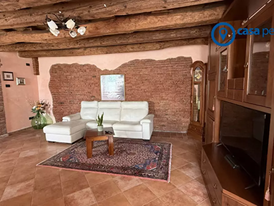 Immagine 2 di Villa in vendita  in Via Garibaldi a Costa Di Rovigo