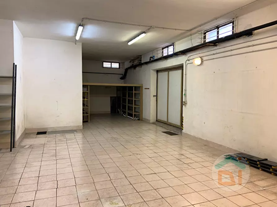Immagine 11 di Garage in vendita  in via pottendorf 19 a San Lorenzo Isontino