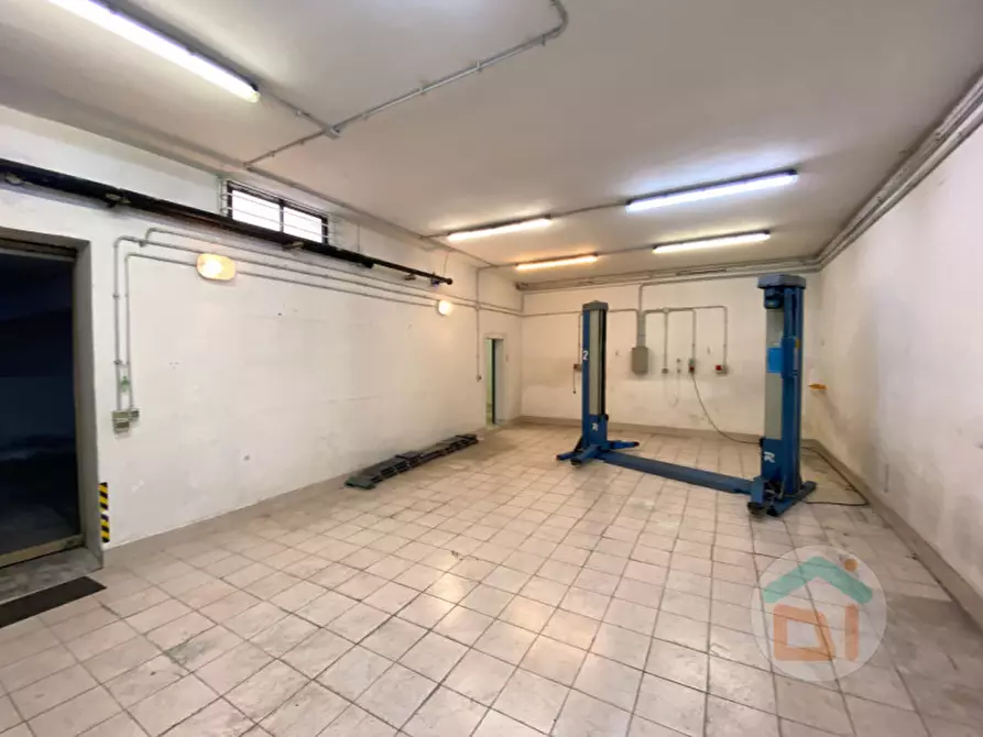 Immagine 17 di Garage in vendita  in via pottendorf 19 a San Lorenzo Isontino