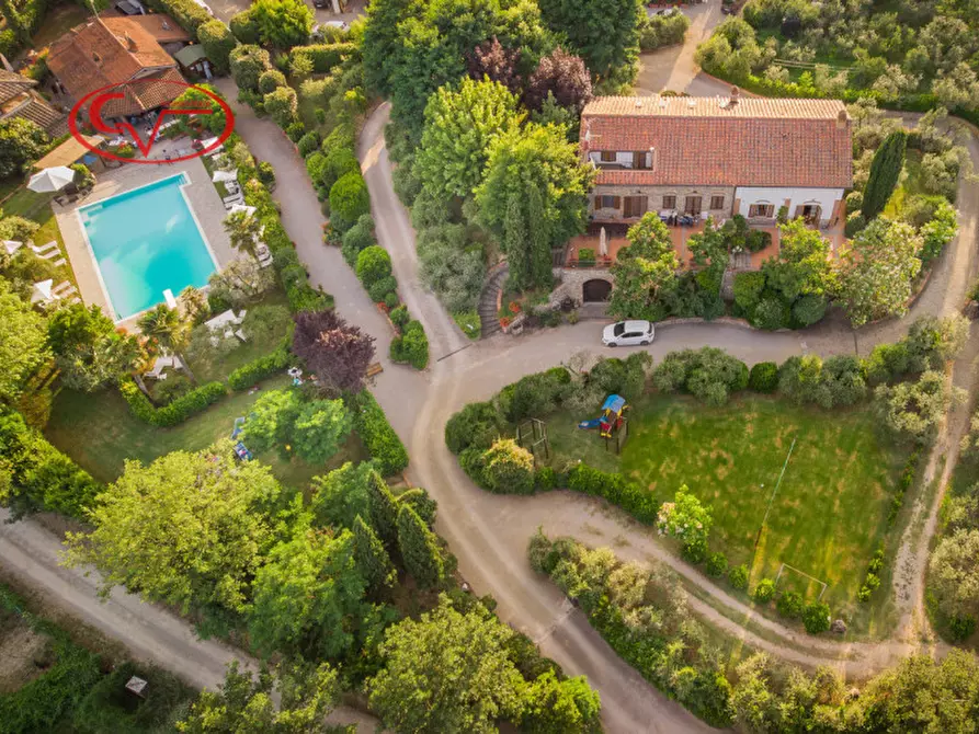 Immagine 15 di Agriturismo in vendita  in tontenano a Bucine