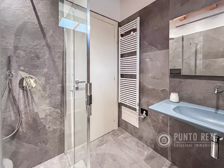 Immagine 20 di Villa in affitto  in Via Riare a Lazise