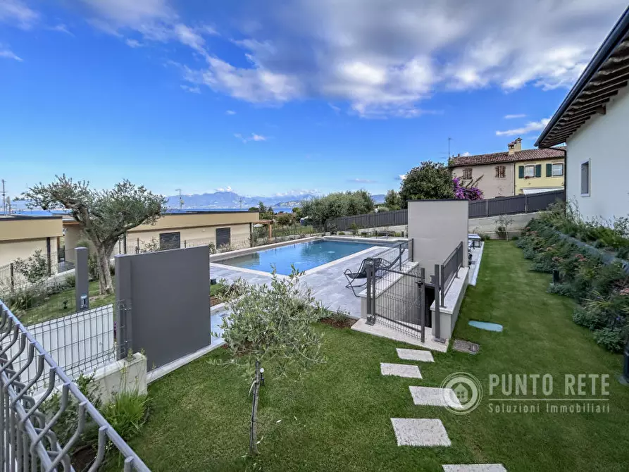 Immagine 27 di Villa in affitto  in Via Riare a Lazise