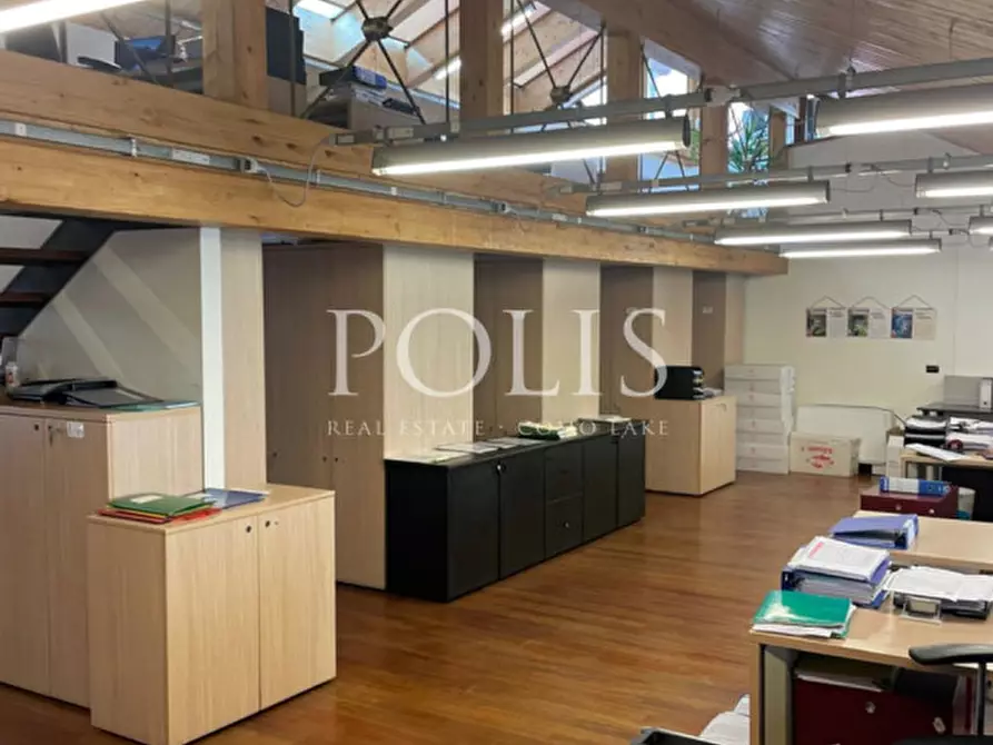 Immagine 7 di Ufficio in affitto  a Como