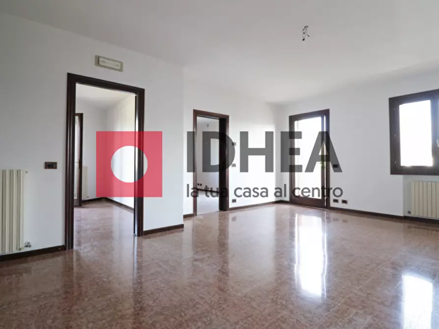 Immagine 5 di Appartamento in vendita  in FARMACIA DI CASTAGNOLE a Paese