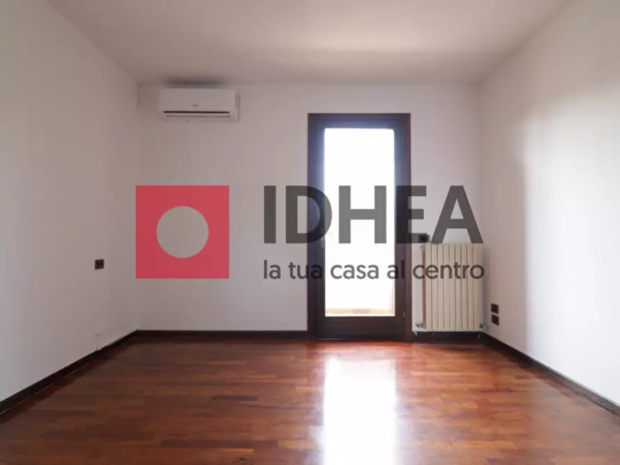 Immagine 7 di Appartamento in vendita  in FARMACIA DI CASTAGNOLE a Paese