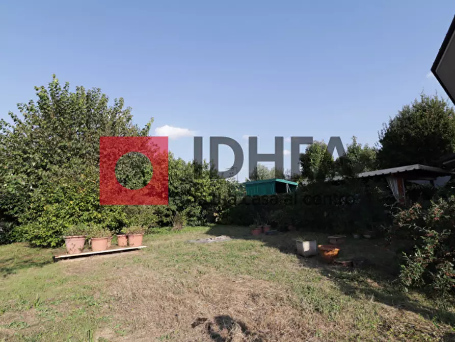 Immagine 16 di Appartamento in vendita  in FARMACIA DI CASTAGNOLE a Paese