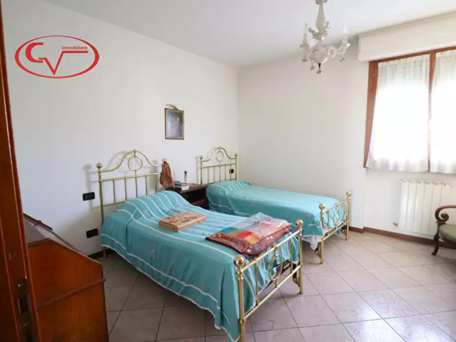 Immagine 16 di Appartamento in vendita  in Via Fabio Filzi a Montevarchi