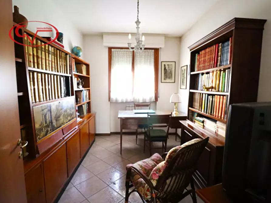 Immagine 17 di Appartamento in vendita  in Via Fabio Filzi a Montevarchi