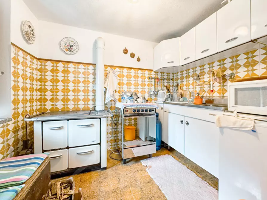 Immagine 6 di Villetta a schiera in vendita  in Frazione Bertonio a Varzo