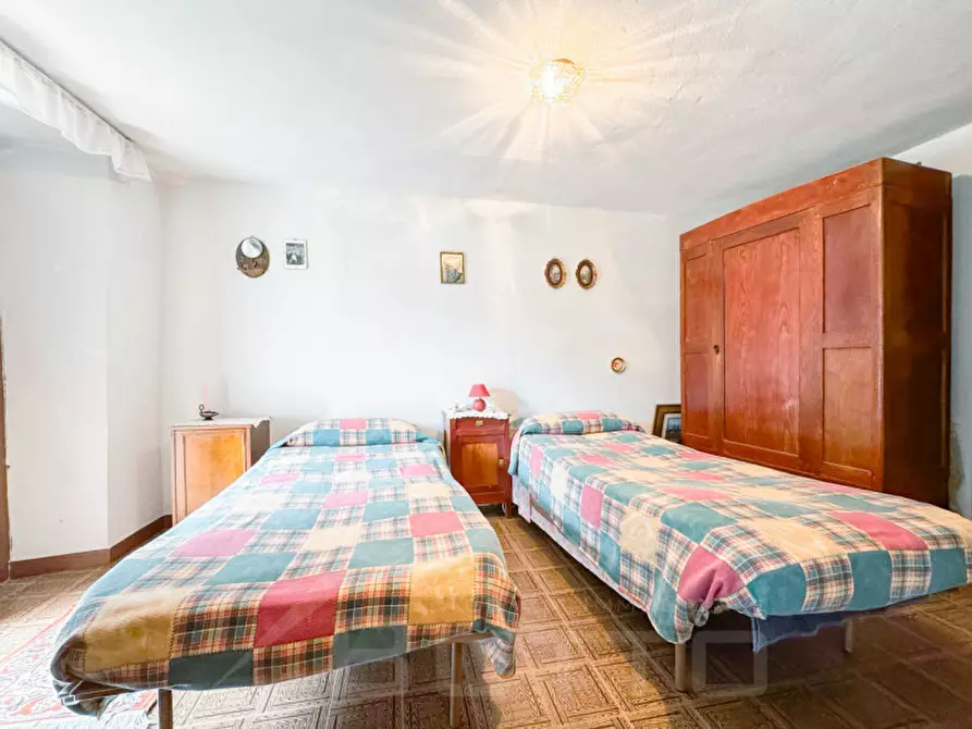 Immagine 8 di Villetta a schiera in vendita  in Frazione Bertonio a Varzo