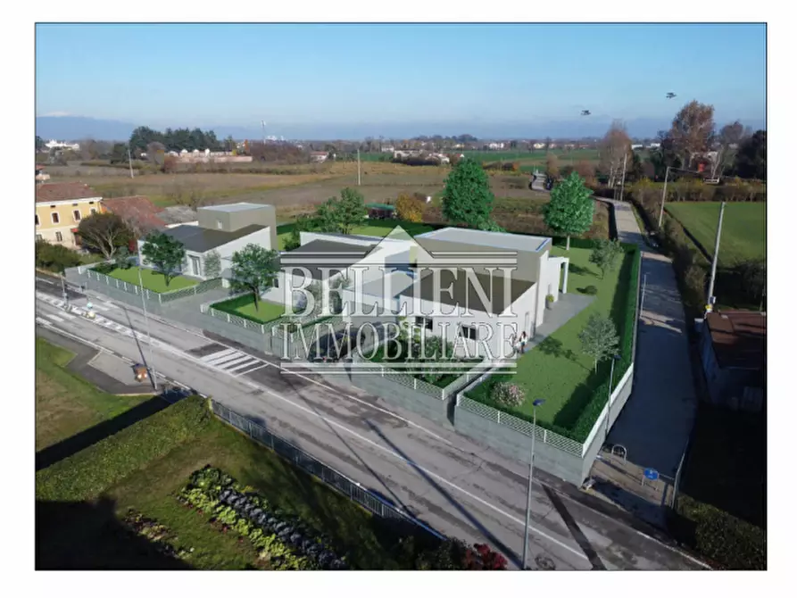 Immagine 2 di Villa in vendita  in Strada della Coltura Camisana a Vicenza