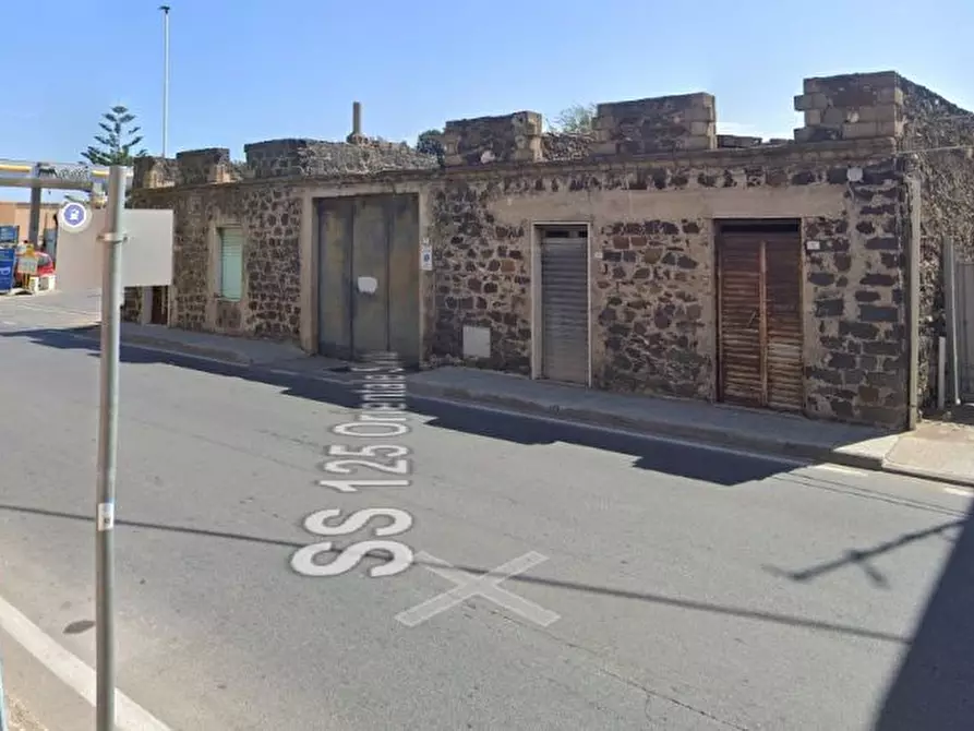 Immagine 14 di Casa indipendente in vendita  in Via Sebastiano Chisu a Orosei