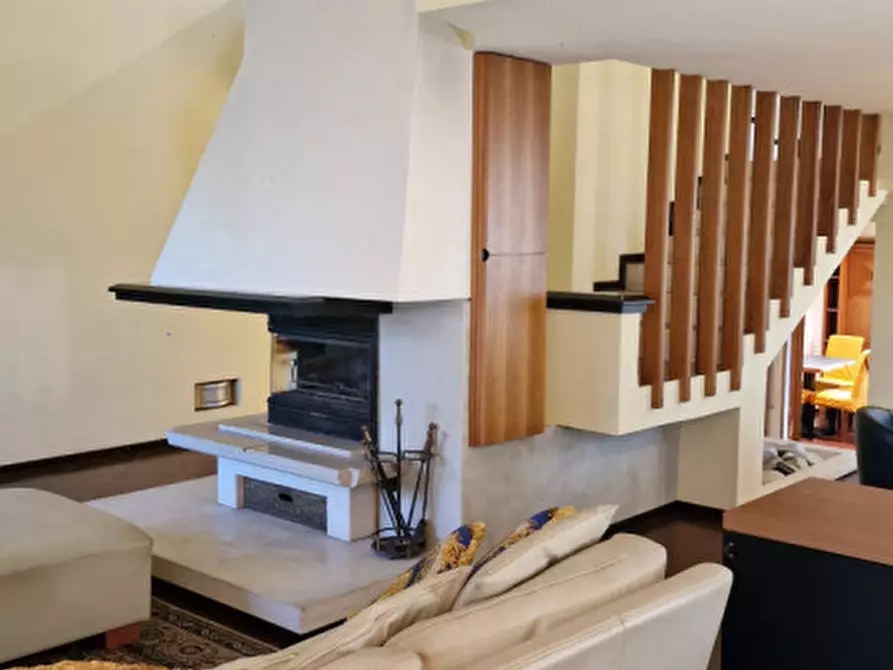 Immagine 11 di Villetta a schiera in vendita  in Via Roma 143 a Spinea